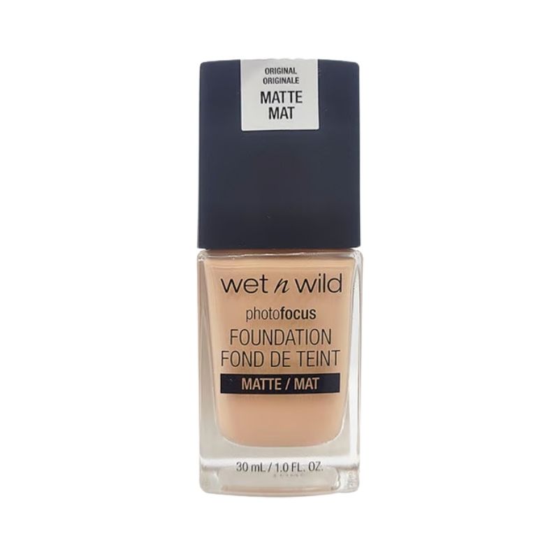 Wet n Wild Photo Focus Matte Foundation - Classic Beige (E371C)