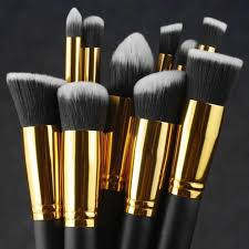 10-Piece Professional Kabuki Makeup Brush Set with Travel Pouch - Thumbnail 2